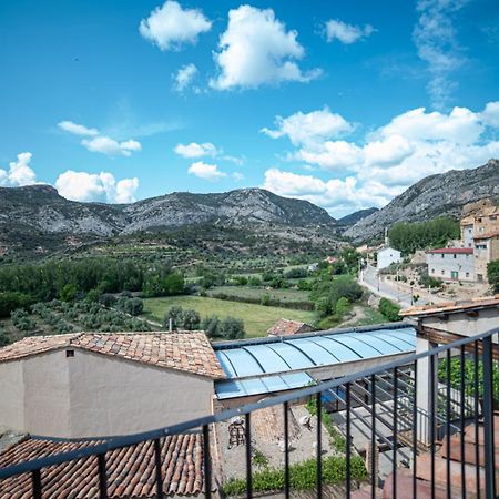 Hotel Spa Don Inigo De Aragon Лас-Куэвас-де-Каньярт Экстерьер фото