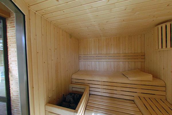 Hotel Spa Don Inigo De Aragon Лас-Куэвас-де-Каньярт Экстерьер фото